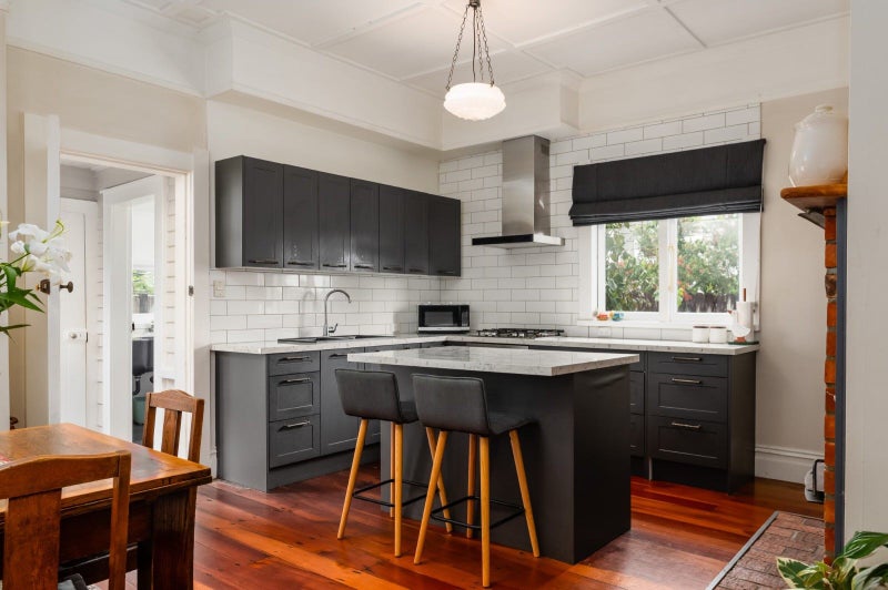 83 Rimu Street, Maeroa, Hamilton - Carousel 2