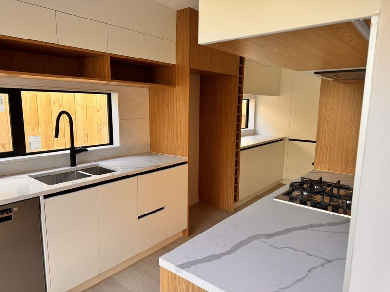 10A Flavia Close, Torbay, Auckland - Carousel 2