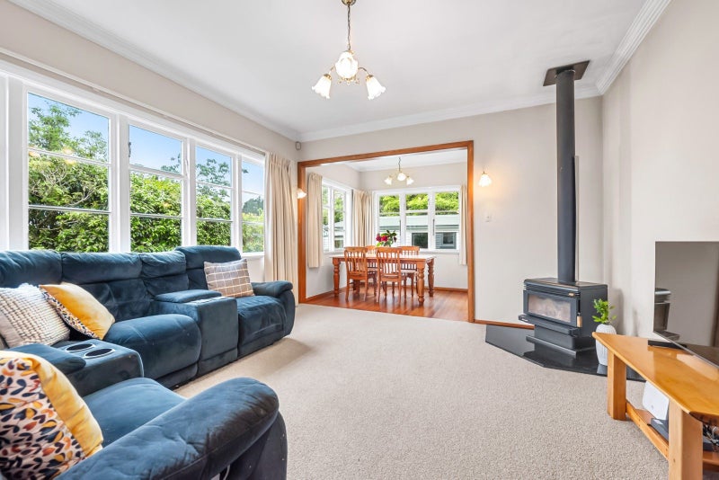 1 Summit Road, Fairfield, Lower Hutt - Carousel 2
