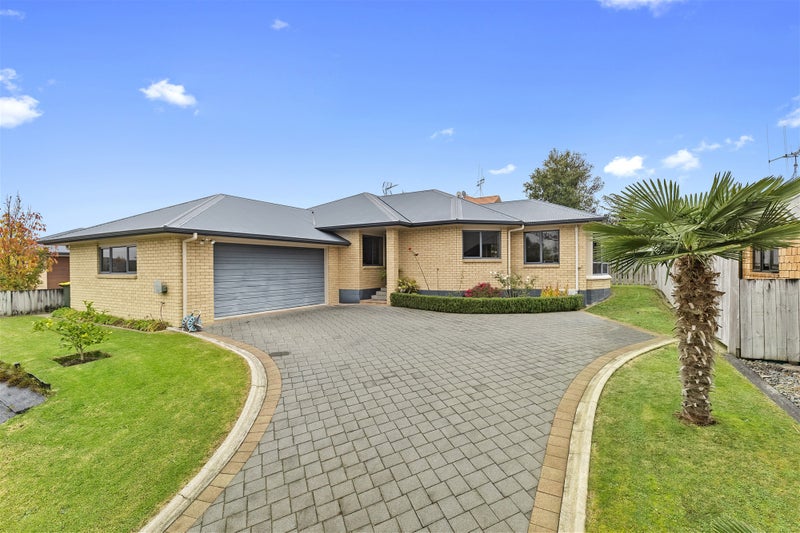 70 Wiltshire Drive, Huntington, Hamilton - Carousel 1