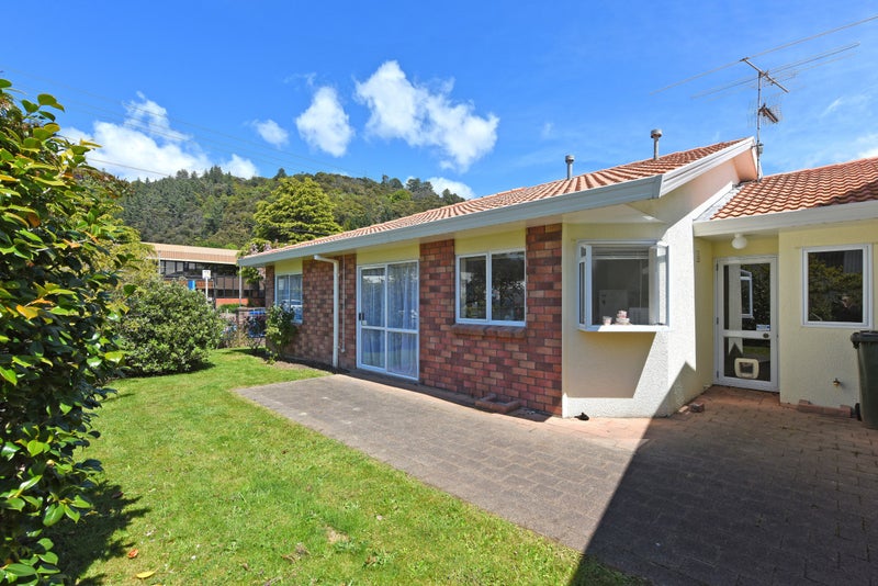 1/29 Lane Street, Wallaceville, Upper Hutt - Carousel 1