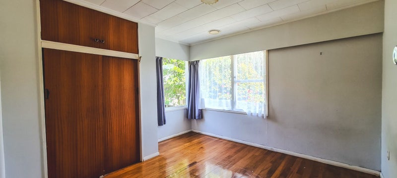 48 Major Drive, Kelson, Lower Hutt - Carousel 16