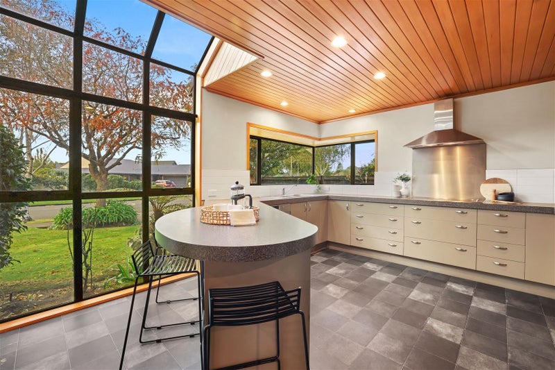 80 Apsley Drive, Avonhead, Christchurch - Carousel 2