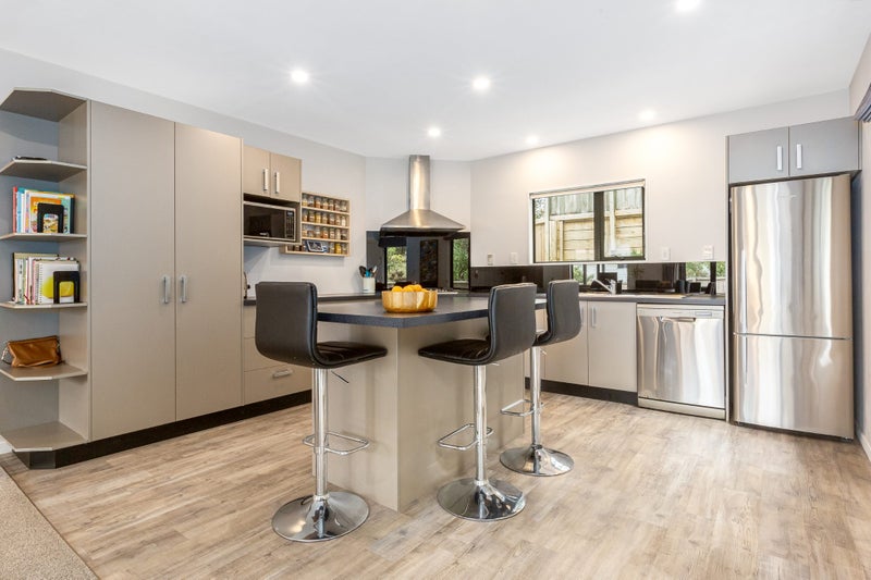 53 John Sims Drive, Broadmeadows, Wellington - Carousel 2