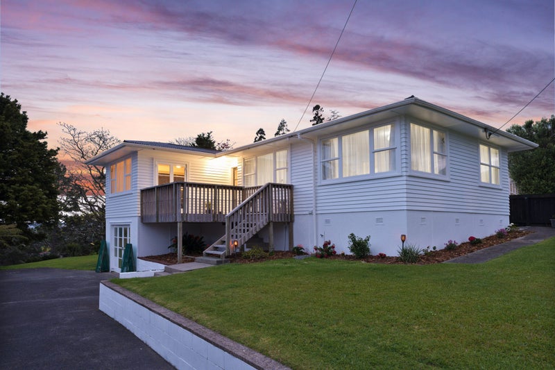 7 Helena Street, Massey, Auckland - Carousel 28