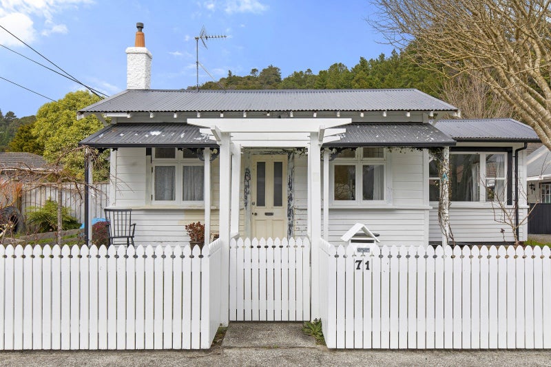 71 Wilford Street, Wallaceville, Upper Hutt - Carousel 2