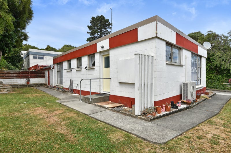 111A Stokes Valley Road, Stokes Valley, Lower Hutt - Carousel 12