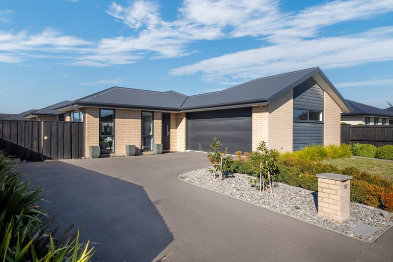 13 Petunia Drive, Wigram, Christchurch - Carousel 1