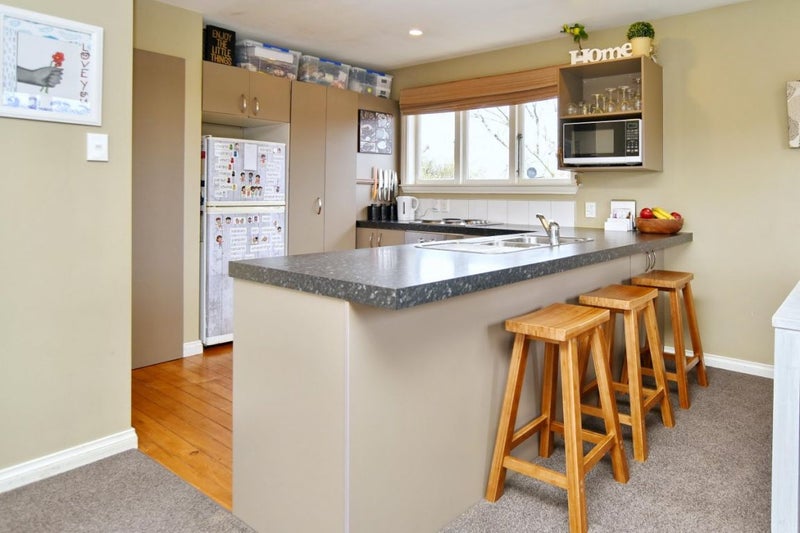 7 Brockham Street, Casebrook, Christchurch - Carousel 2