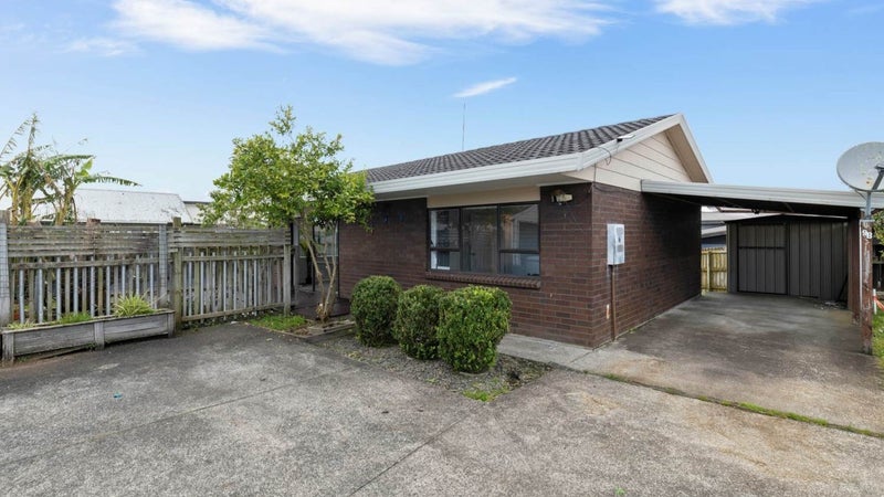 9B Gatland Road, Rosehill, Papakura - Carousel 1