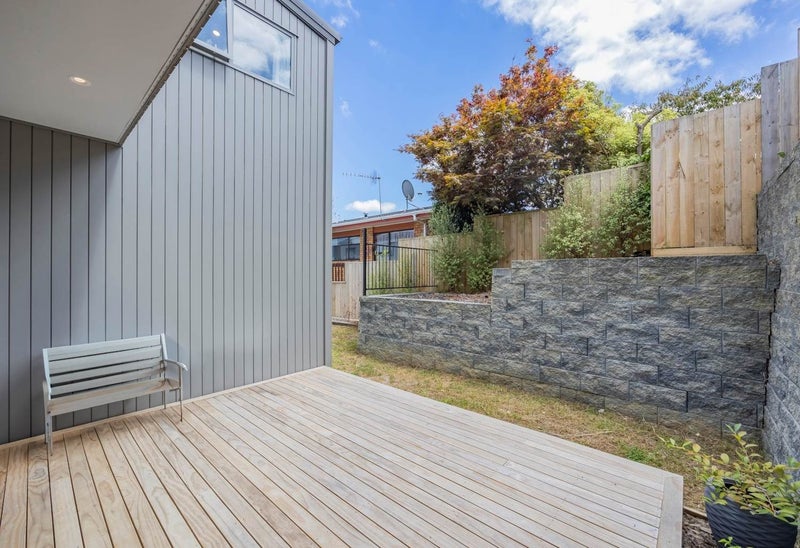 32B Gulf View Road, Murrays Bay, Auckland - Carousel 13