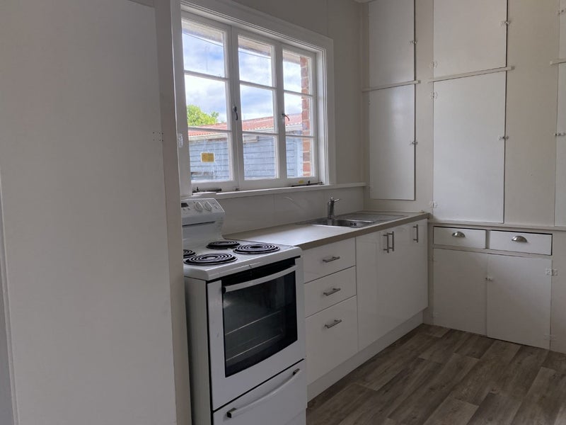 10 Station Road, Kamo, Whangarei - Carousel 2