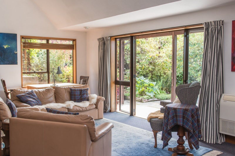 15 Kitchener Square, Highfield, Timaru - Carousel 2