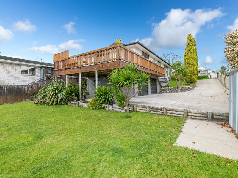 18 Pohutukawa Drive, Pukete, Hamilton - Carousel 19