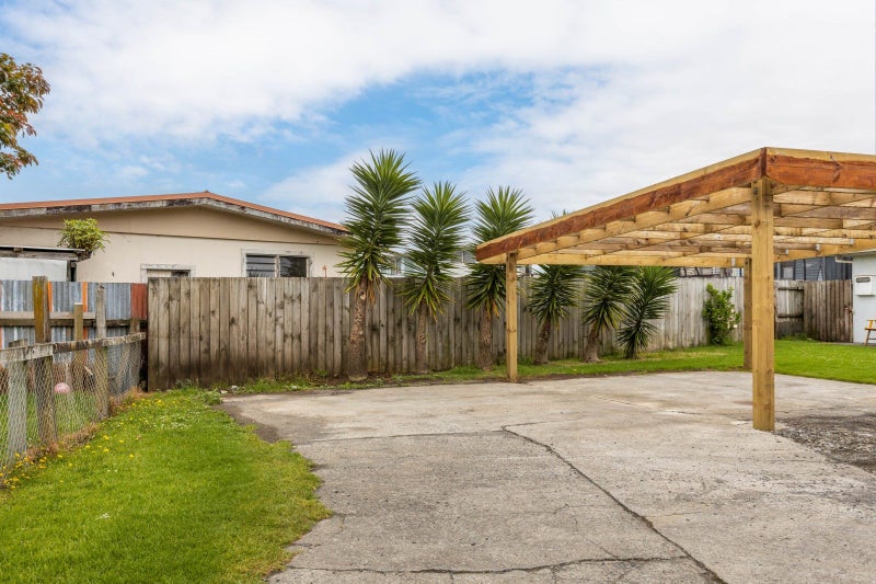 15A Naumai Place, Spotswood, New Plymouth - Carousel 24