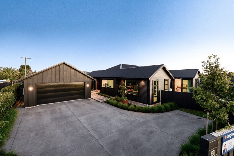 63 St Andrews Terrace, St Andrews, Hamilton - Carousel 2