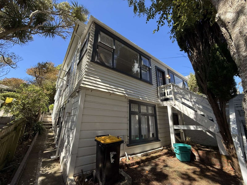 61 Rolleston Street, Mount Cook, Wellington - Carousel 2