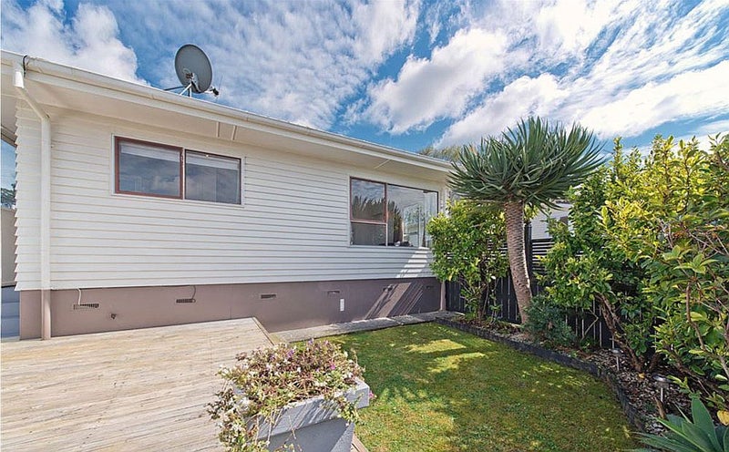 2/135 Campbell Road, One Tree Hill, Auckland - Carousel 2