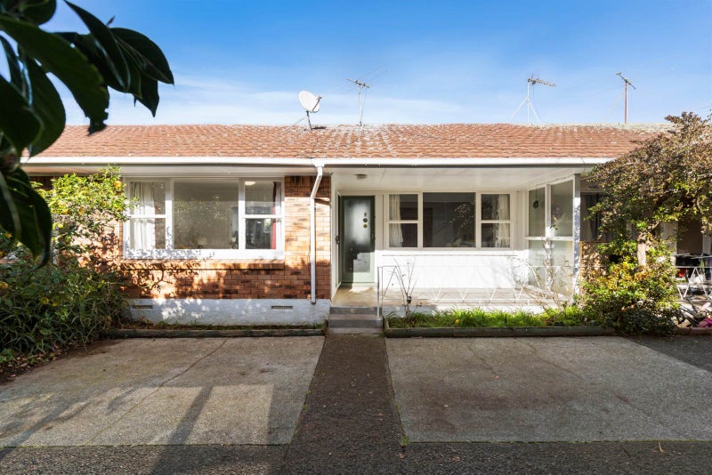 3/6 Arabi Street, Sandringham, Auckland - Carousel 1