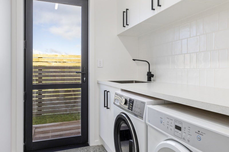 29 Kopakopa Crescent, Wharewaka, Taupō - Carousel 30