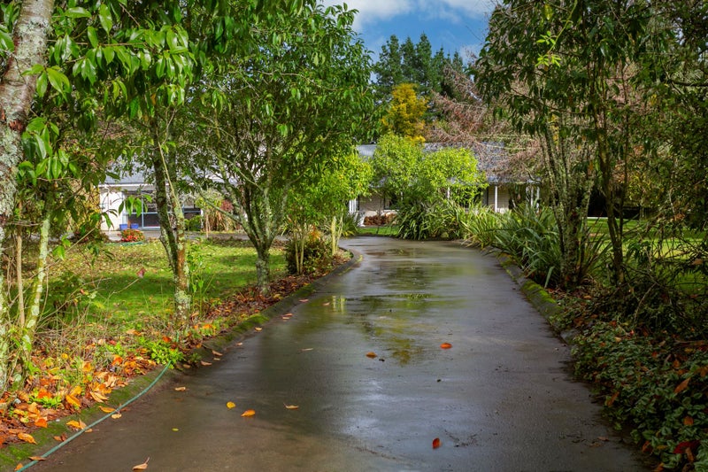 1/1171 Poihipi Road, Taupo - Carousel 1