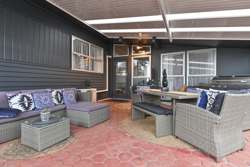 30 Folkestone Drive, Flaxmere, Hastings - Carousel 2