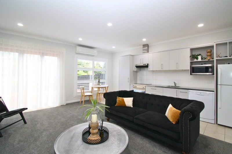 4/38 Maratahu Street, Westown, New Plymouth - Carousel 2