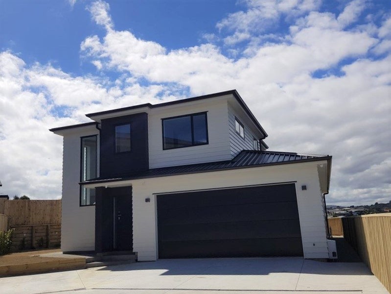 1 Opaoa Way, Aotea, Porirua - Carousel 1