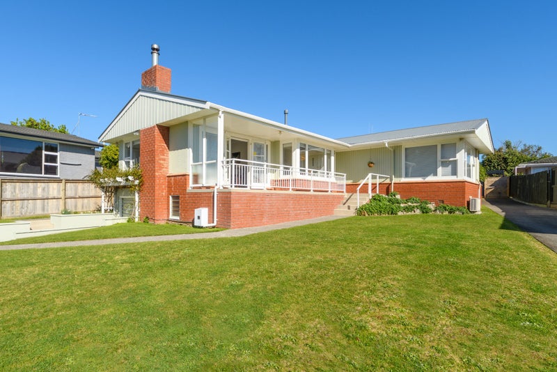 17 Freyberg Street, Otumoetai, Tauranga - Carousel 1