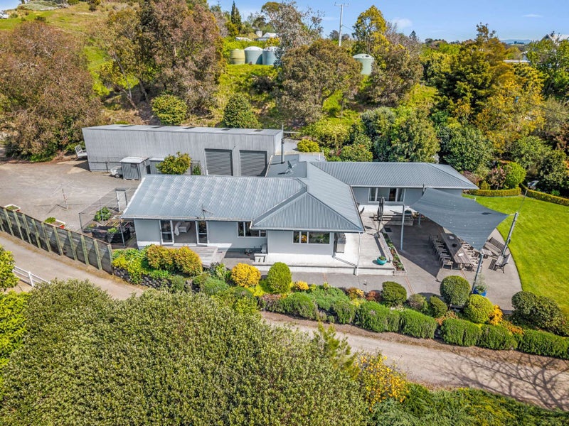 70 Nilgiri Road, Poraiti, Napier - Carousel 1