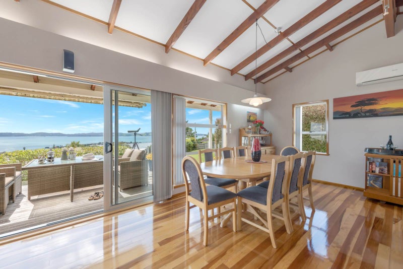 60 Maraetai School Road, Maraetai, Auckland - Carousel 42