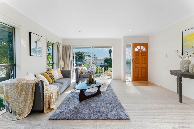 2/43 Fratley Avenue, Farm Cove, Auckland - Carousel 2