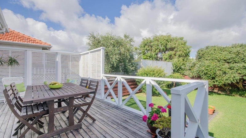 74 Moana Avenue, One Tree Hill, Auckland - Carousel 2