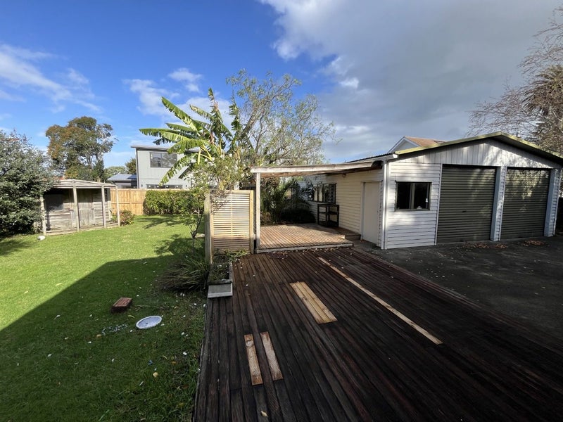 18 Walmsley Road, Mangere, Auckland - Carousel 10