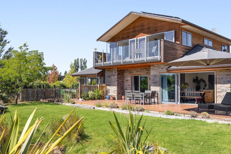 3 Maggies Way, Wanaka - Carousel 1