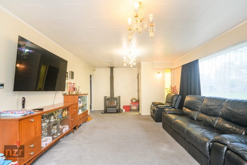 23 Kaimanawa Street, Kelvin Grove, Palmerston North - Carousel 2