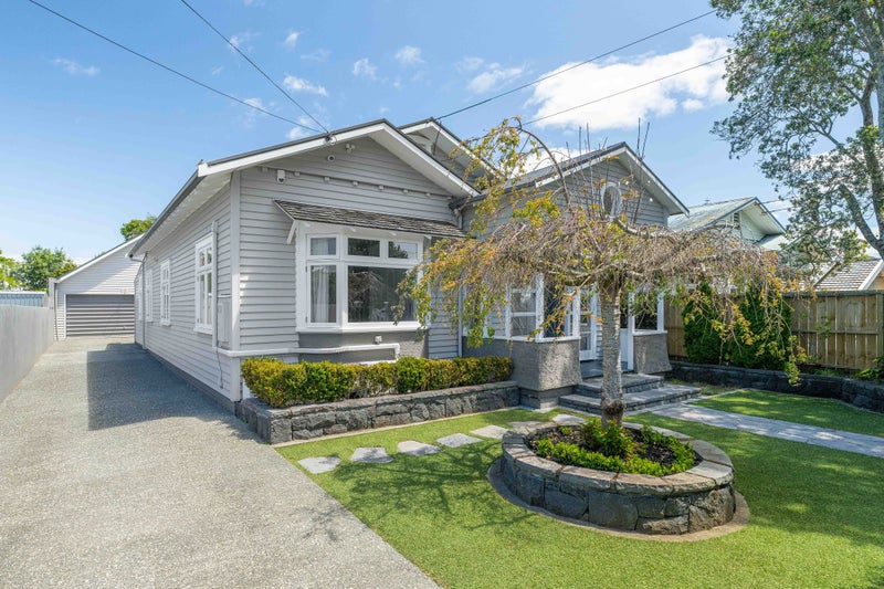 106 Shackleton Road, Mount Eden, Auckland - Carousel 1
