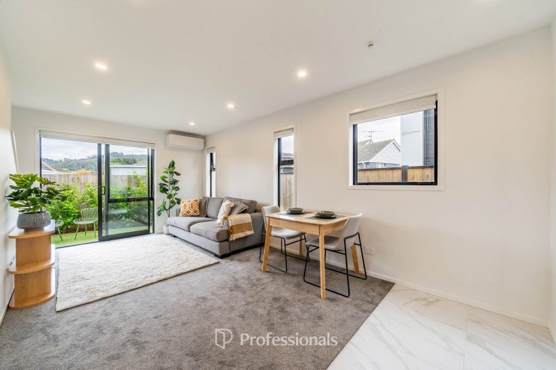 1/12 Rainey Grove, Taita, Lower Hutt - Carousel 2
