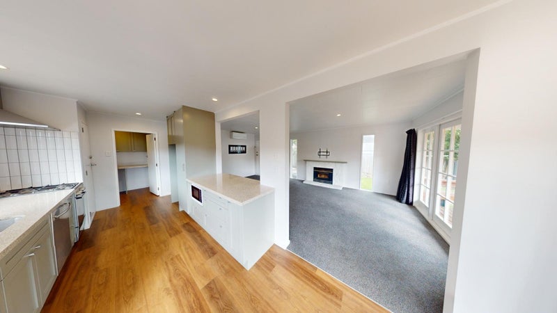 3 Adams Place, Kelvin Grove, Palmerston North - Carousel 2