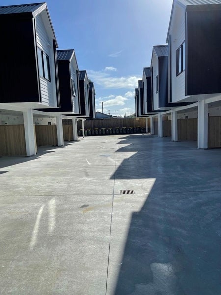 3/56 May Street, Hamilton East, Hamilton - Carousel 7