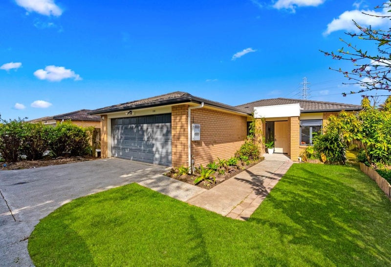 25D Gray Avenue, Mangere East, Auckland - Carousel 1