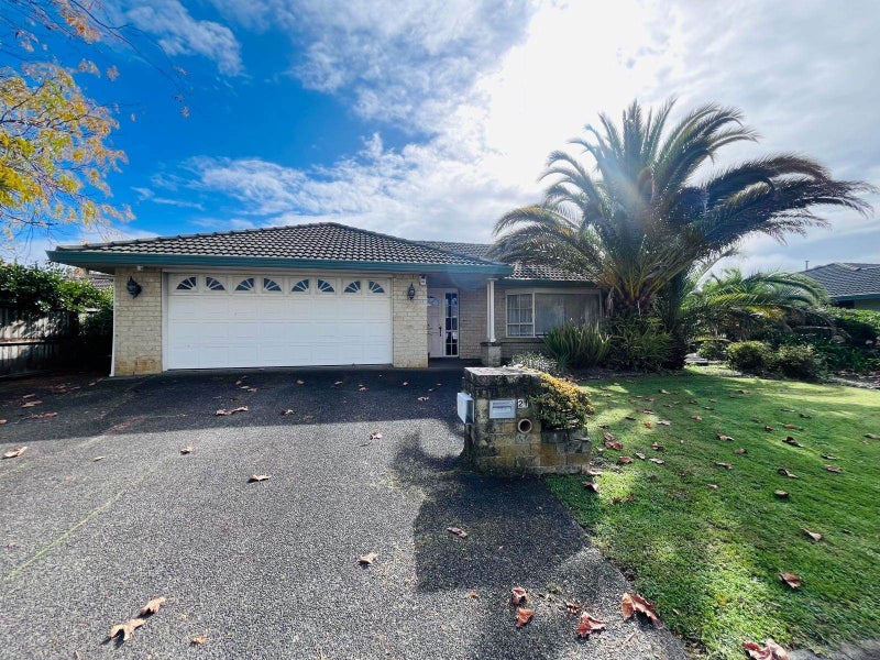 21 Tarnica Road, Northpark, Auckland - Carousel 1
