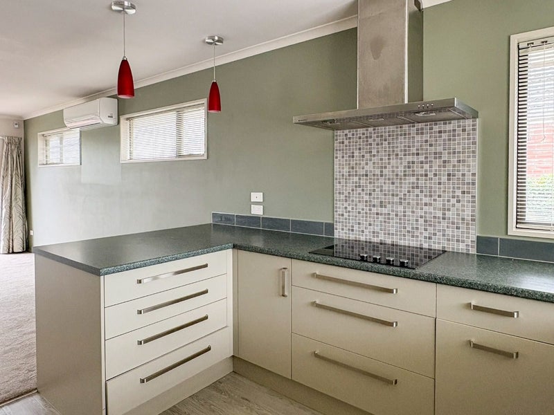 1/114 Warden Street, Richmond, Christchurch - Carousel 2