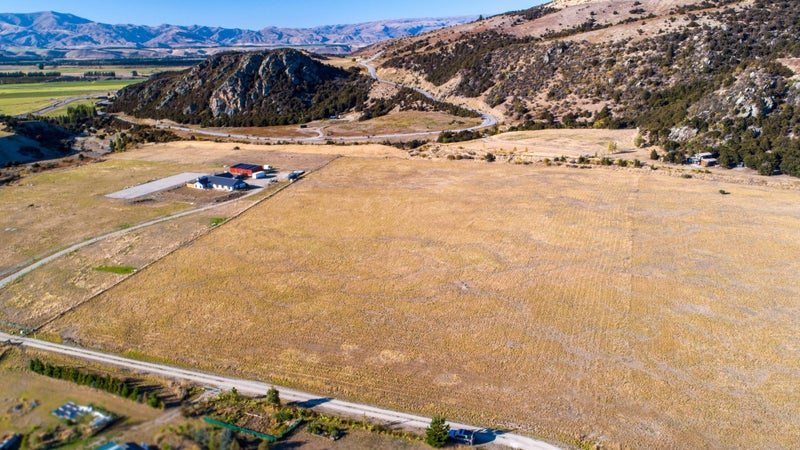 69 Nursery Road, Queensberry, Cromwell - Carousel 1