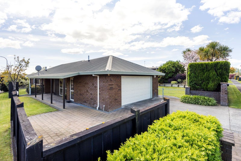 38 Ashley Street, St Andrews, Hamilton - Carousel 2