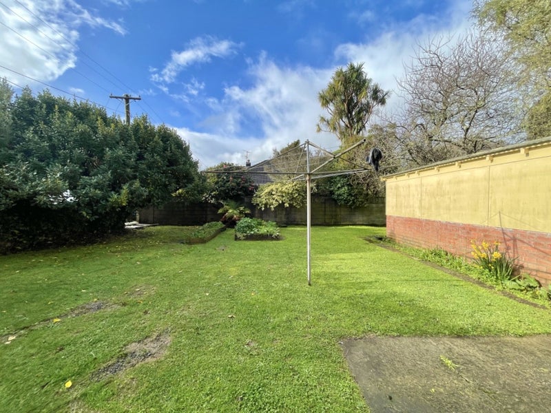 8 Kiwi Street, Heretaunga, Upper Hutt - Carousel 12