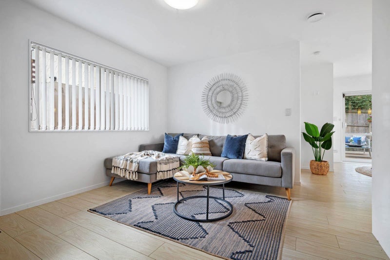65A Gills Road, Bucklands Beach, Auckland - Carousel 2