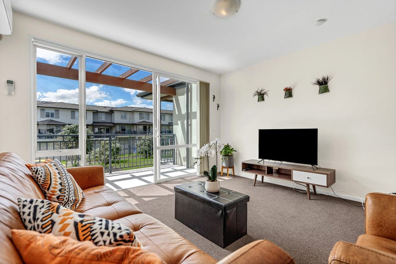 6/34 Opito Way, East Tamaki, Auckland - Carousel 2