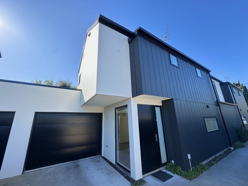 3/15 Waltham Road, Sydenham, Christchurch - Carousel 1