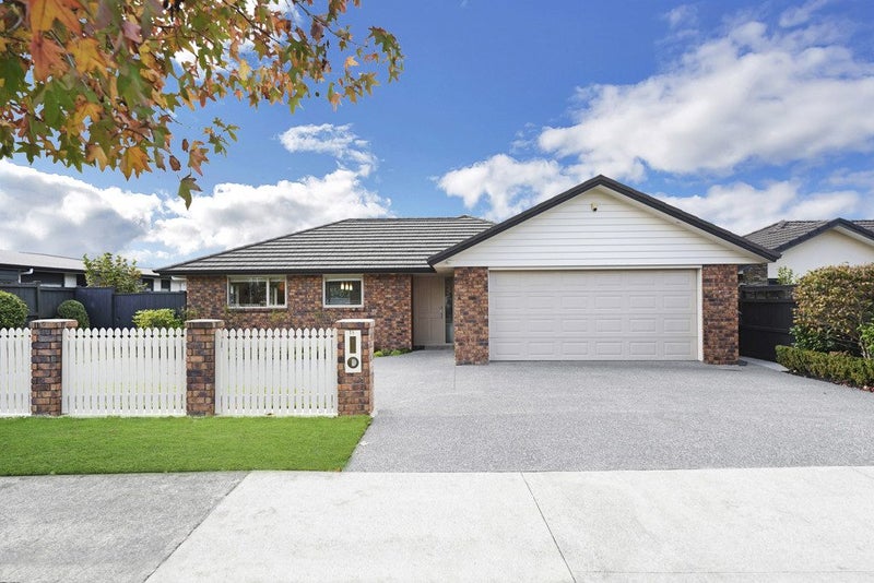 11 Murray Becroft Avenue, Henderson Valley, Auckland - Carousel 2